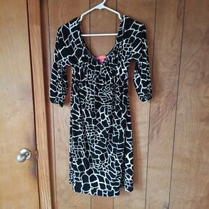 Catch My I Women’s Black White Geometric Print Stretch Dress Size Small